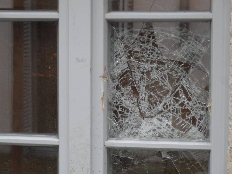 frankreichladen-einbruch-1111-spuren