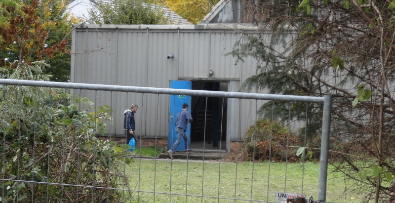 Übigau Turnhalle Zugang