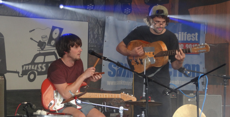 Sankt Pieschen 0406 travel in space