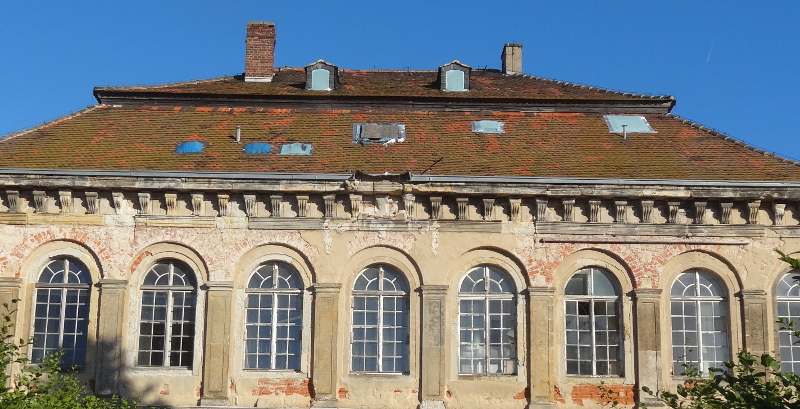 Übigau Schloss enteignung