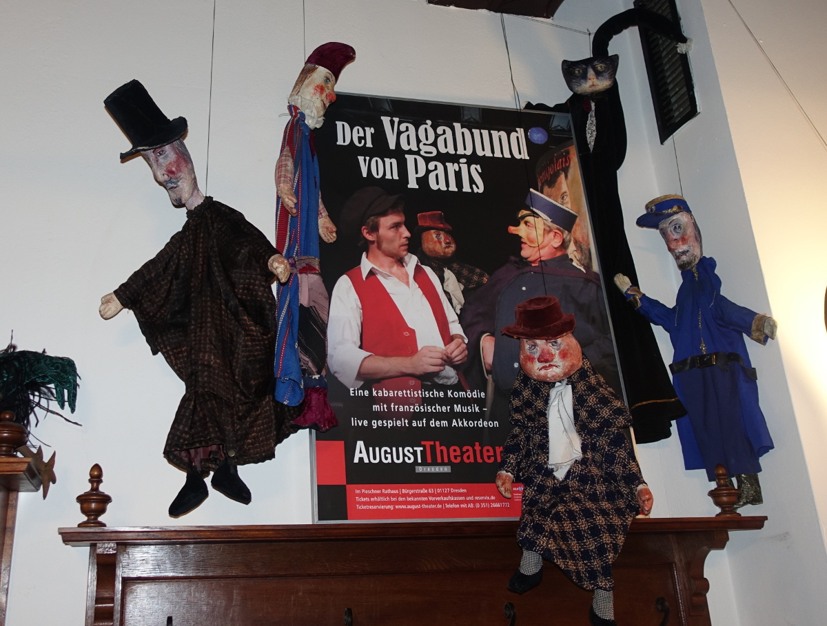 August Theater vagabund