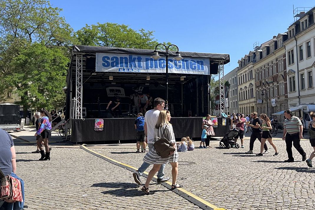 Bühne am Konkordienplatz