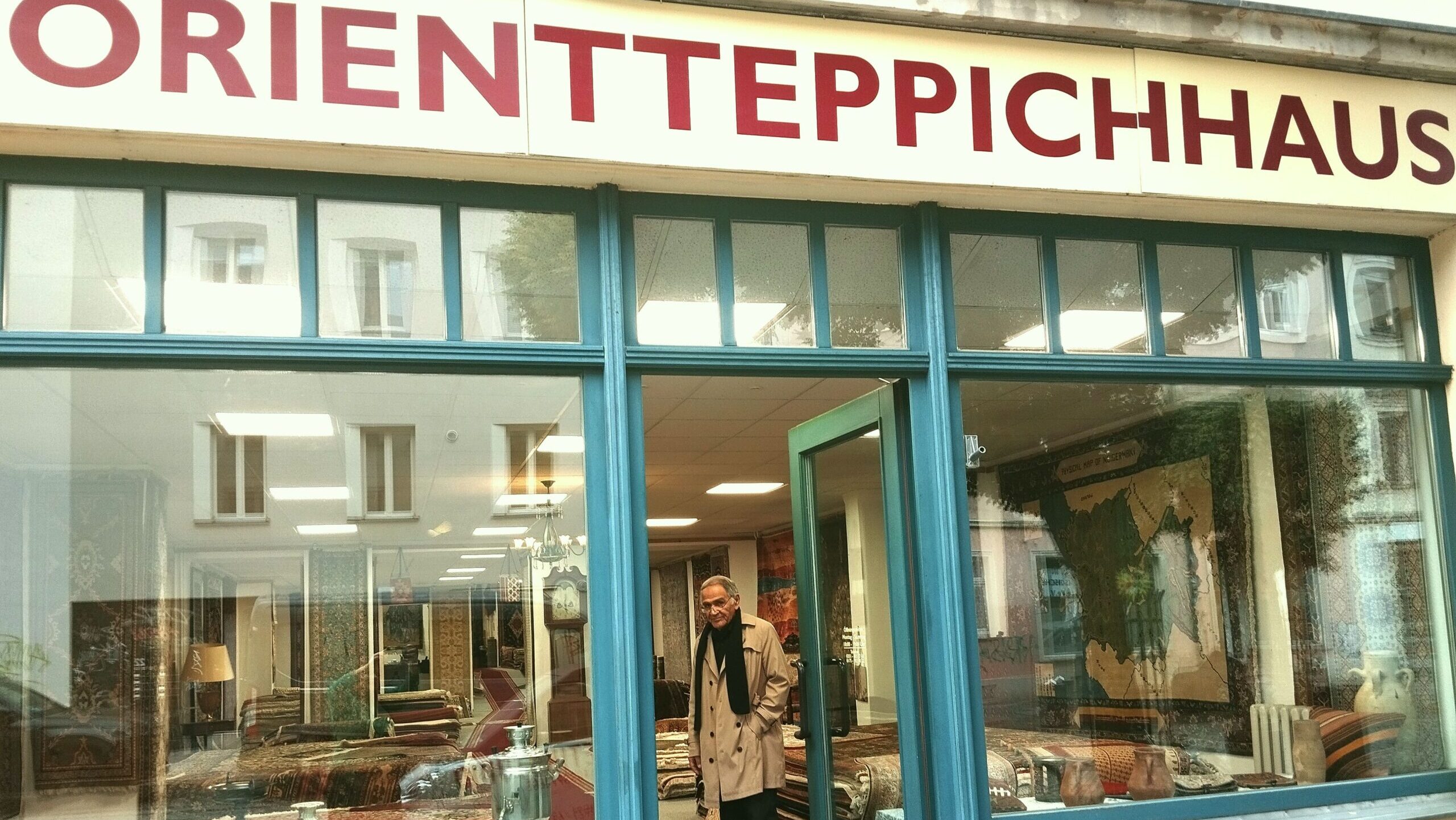 Das "Orientteppichhaus Sachsen" auf der Oschatzer Straße 21