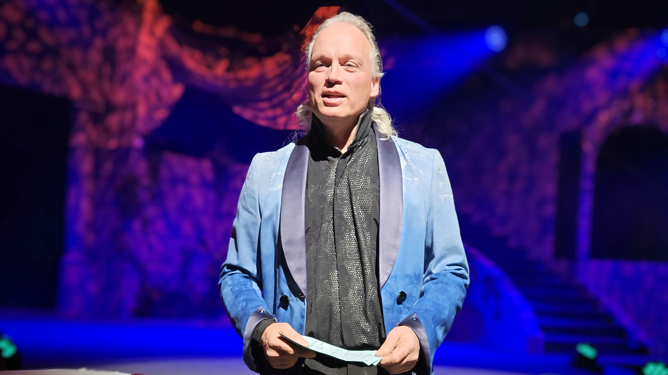 Magier André Sarrasani. Foto: J. Frintert 