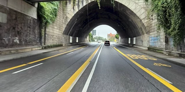 Verkehrsversuch am Flügelweg - Foto: Archiv/J. Frintert