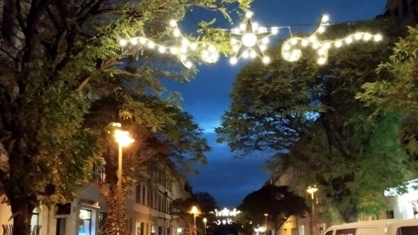 Der Advent wirft sein Licht voraus.