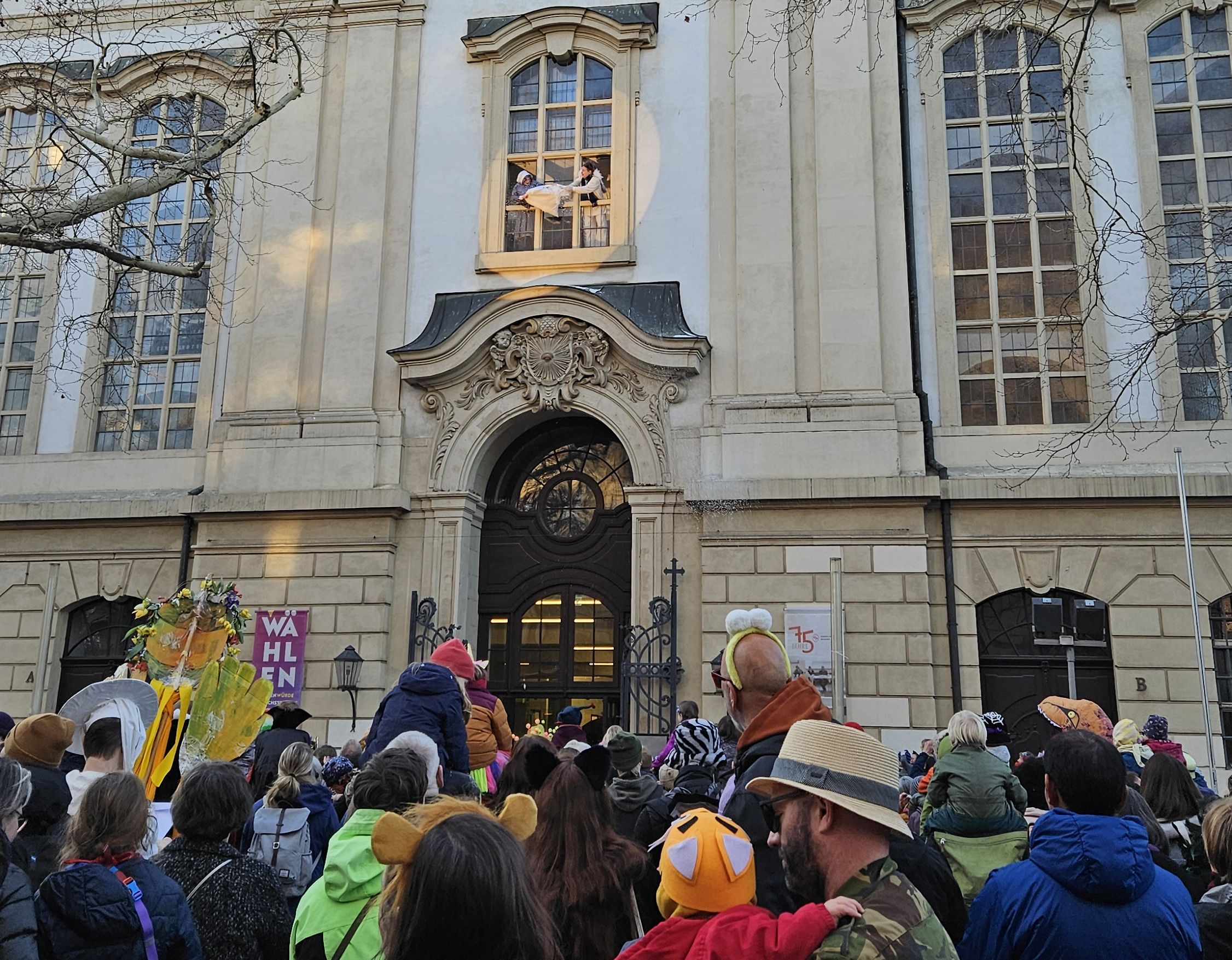 Winteraustreibung auf der Hauptstraße