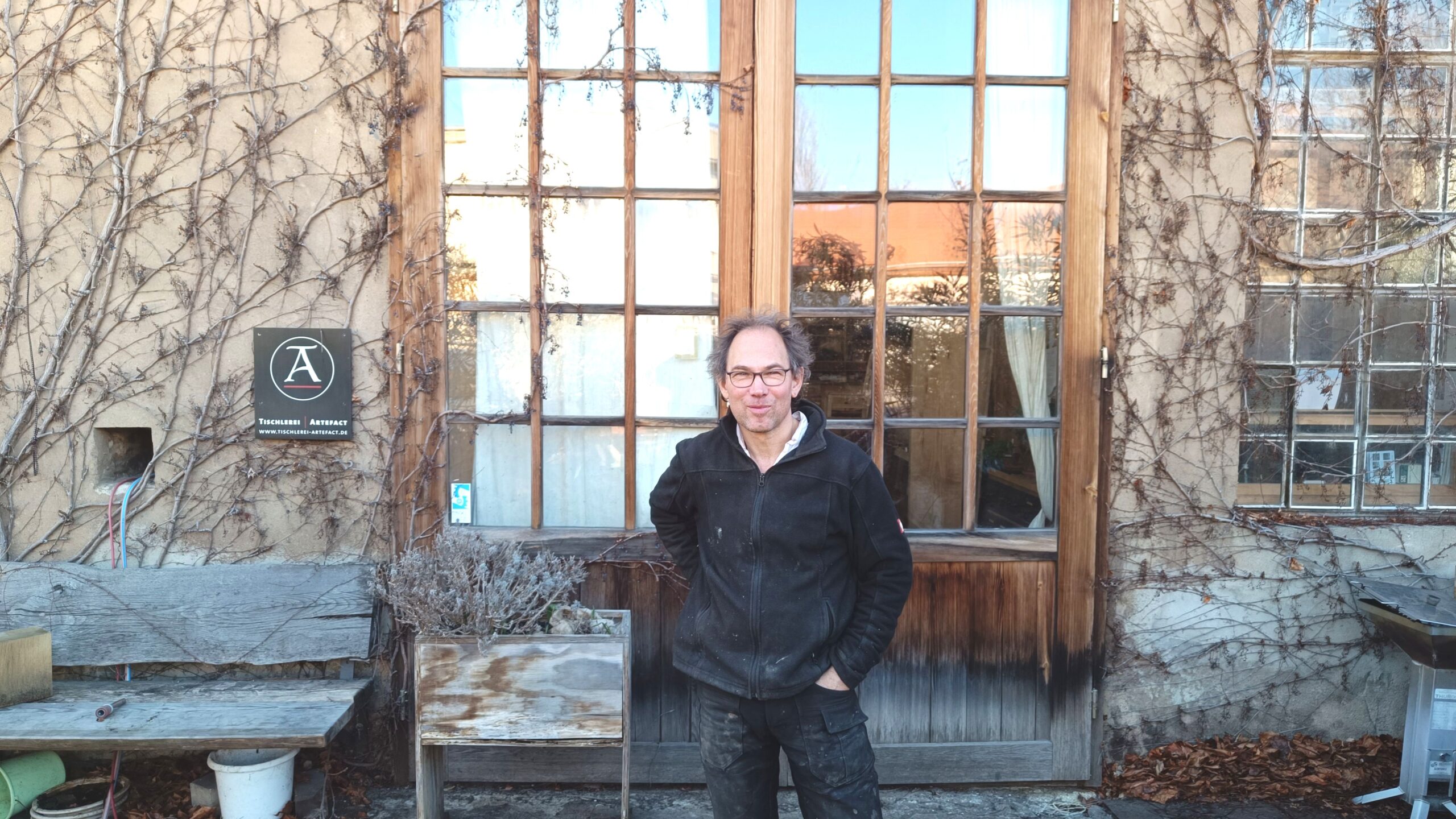 Jan Beyer ist bereits seit 2002 in der Werkhalle auf der Rethelstraße tätig. 