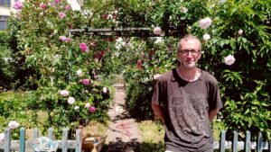 Adrian Lange leitet den "Kleingartenverein Concordia" in den Pieschner Melodien seit 2014.