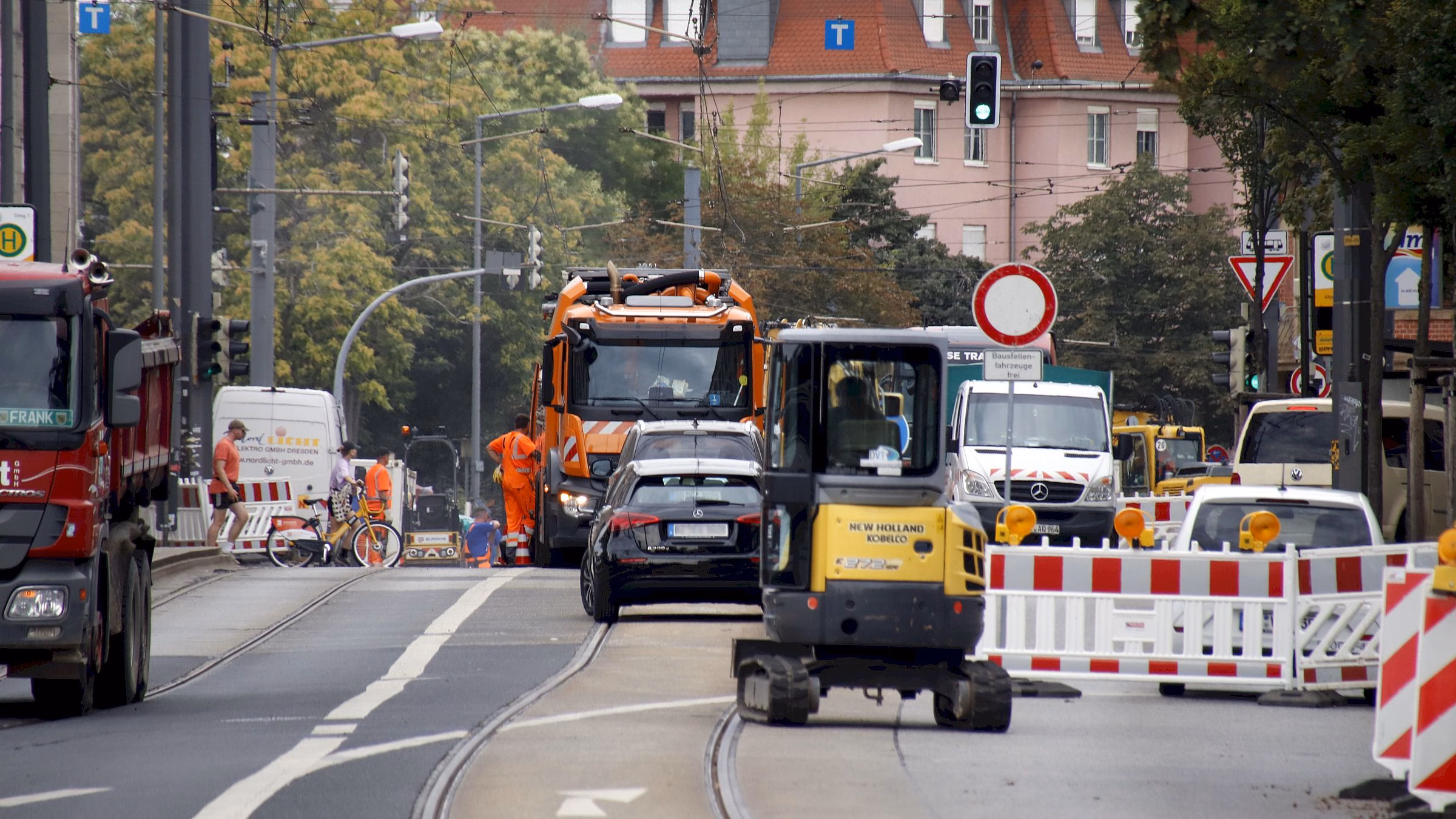 Die Weiche in Altpieschen wurde erfolgreich ausgetauscht. Foto: J. Frintert