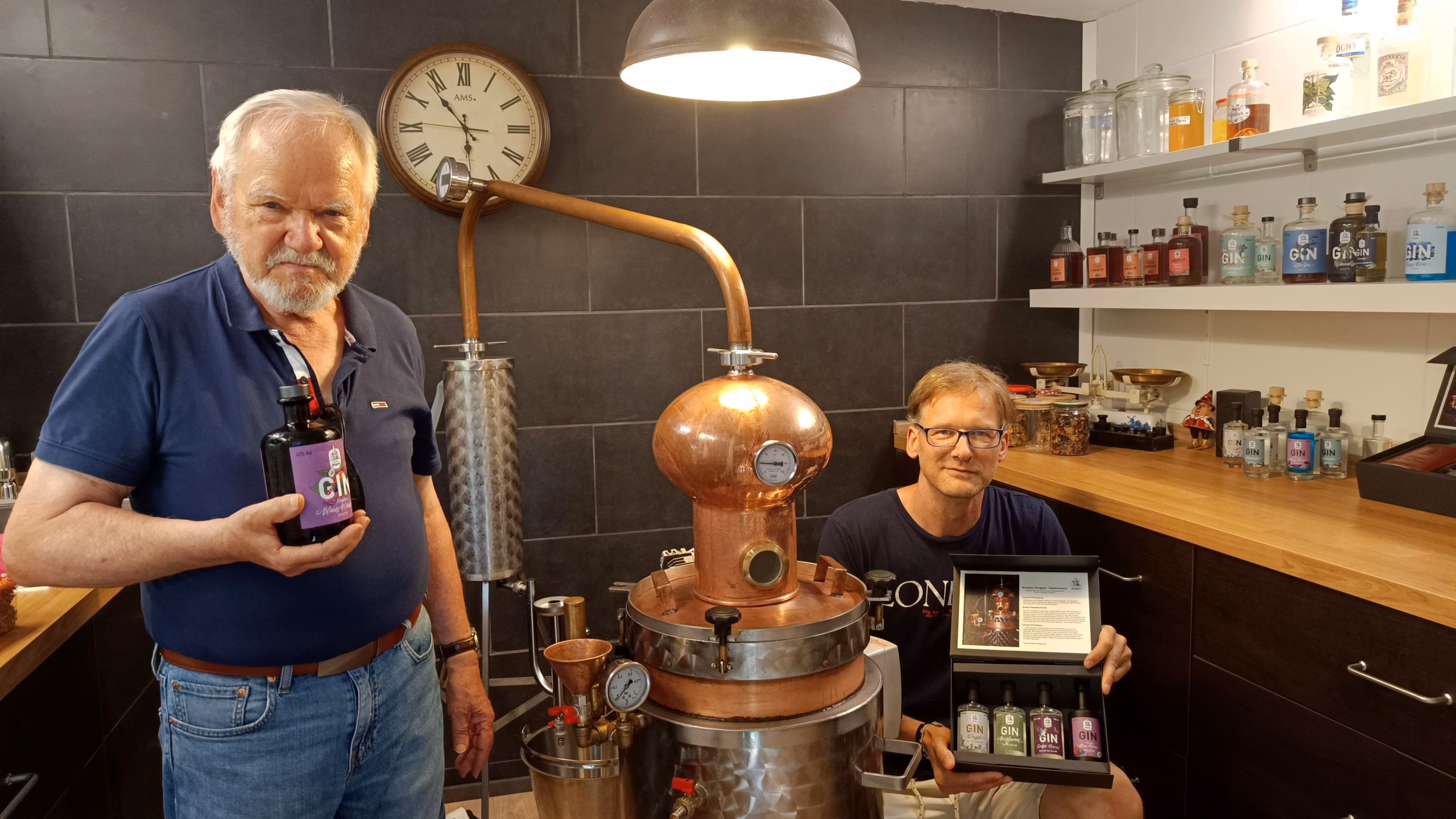 Unternehmensgründer Dr. Eberhard Treufeld (l.) und Mitstreiter Falk Czekalla (r.).