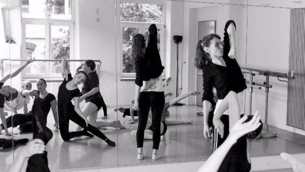 Contemporary Dance mit Elena Cencetti - Foto: PR/Hanna Hoffmann