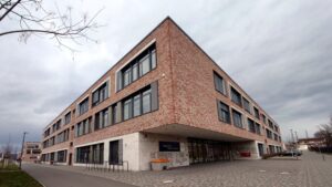 Gymnasium Pieschen - Foto: J. Frintert