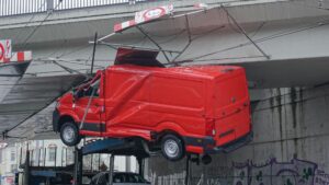 Verkehrsunfall in Dresden-Trachau - Foto: Roland Halkasch