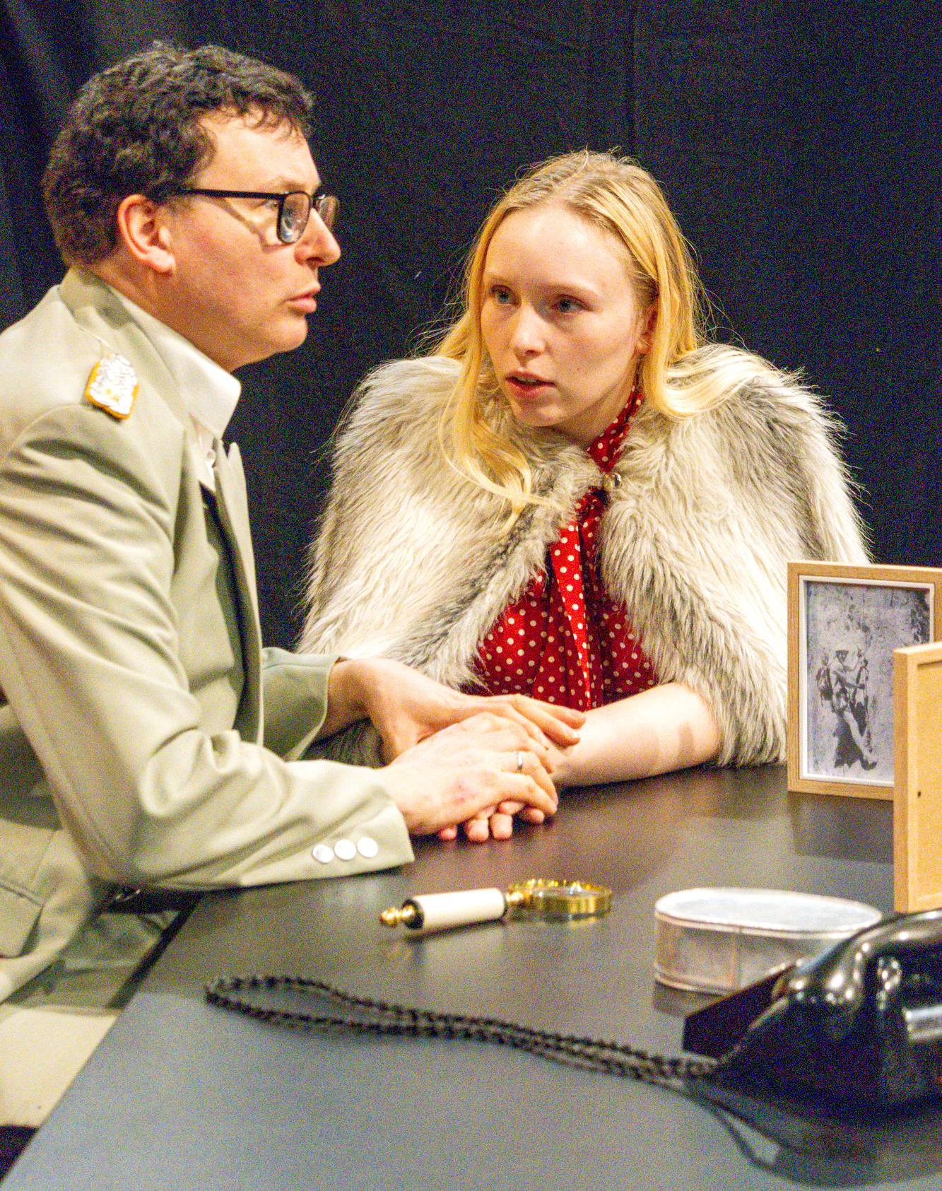 Probe zu "Sein oder Nichtsein" im Theaterhaus Rudi - Foto: Tanja Grunert