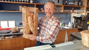 Teil Zwei – Menschen auf ‚Sankt Pieschen‘ – alle unterschiedlich, alle dabei. Uwe Sochor lobt die professionelle Organisation des Stadtteilfestes: Hochprofessionell, und das im unbezahlten Ehrenamt!". Foto: S. Reichel